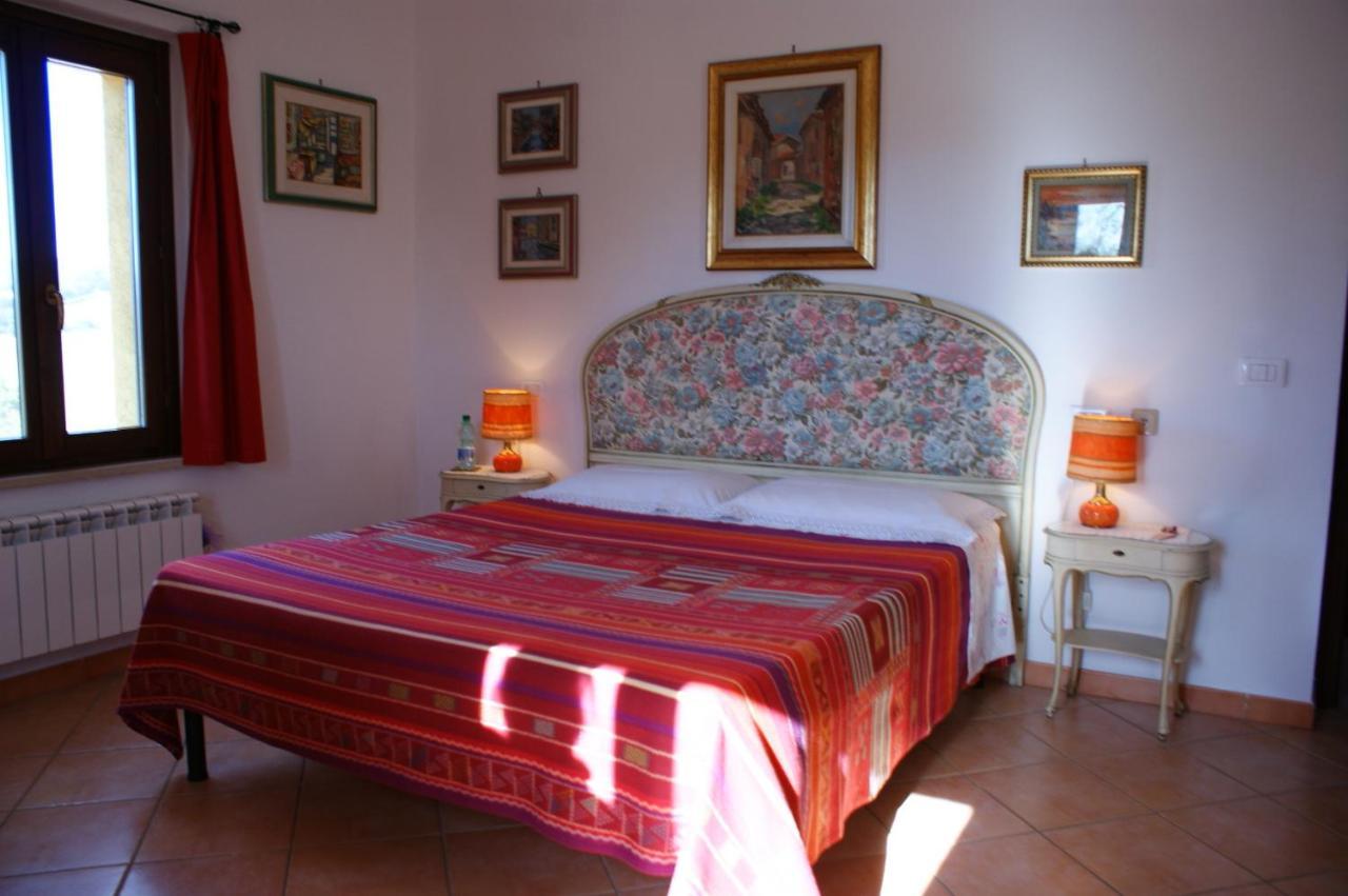 B&B Fox'S Hill Urbania Chambre photo