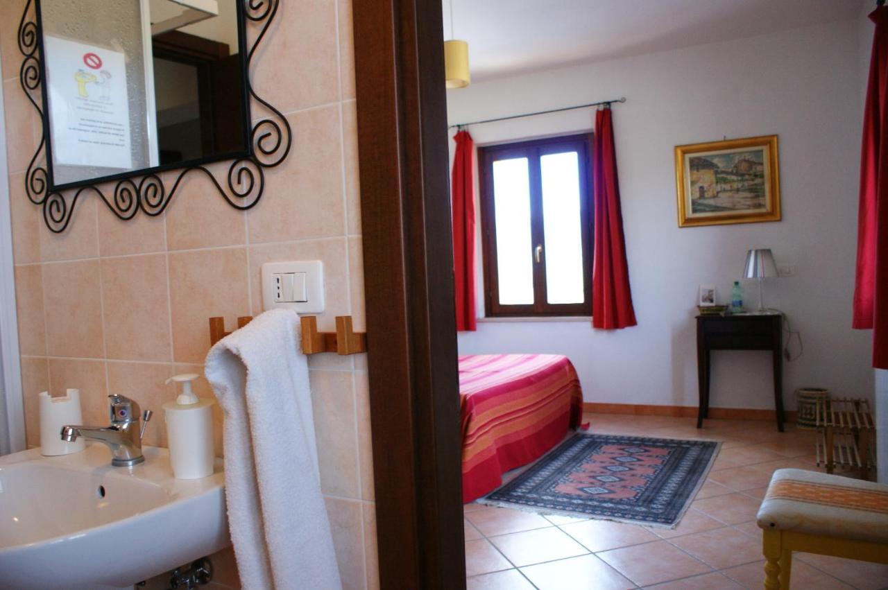 B&B Fox'S Hill Urbania Chambre photo